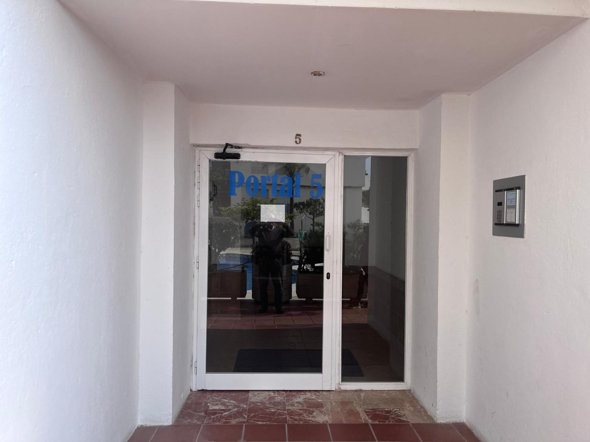 El Faro Vacaciones En Estepona Buitenkant foto
